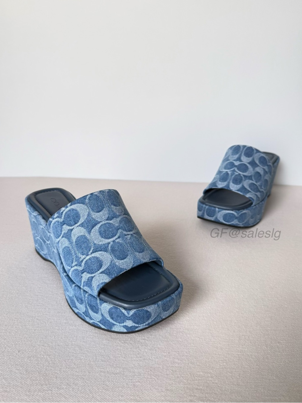 NWT Coach Phoebe Platform Sandals In Signature Denim Blue CDF69 Size 6.5